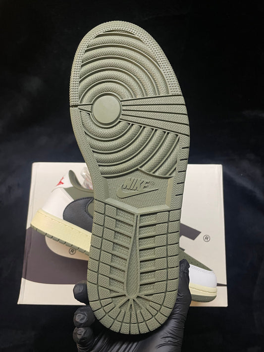 JORDAN 1 LOW TRAVIS SCOTT MEDIUM OLIVE